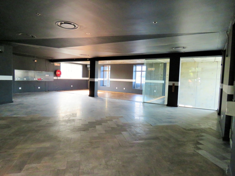 To Let commercial Property for Rent in Somerset West Western Cape